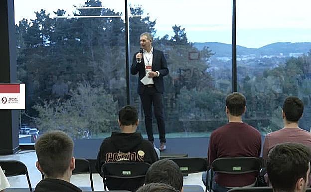 ADEGI: Industria Eguna y New Culturers Gunea