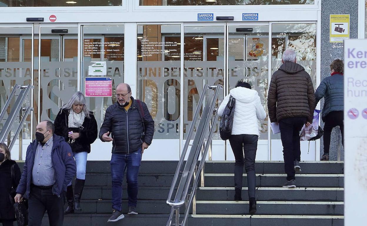 Fuerte descenso de las hospitalizaciones por Covid en Euskadi