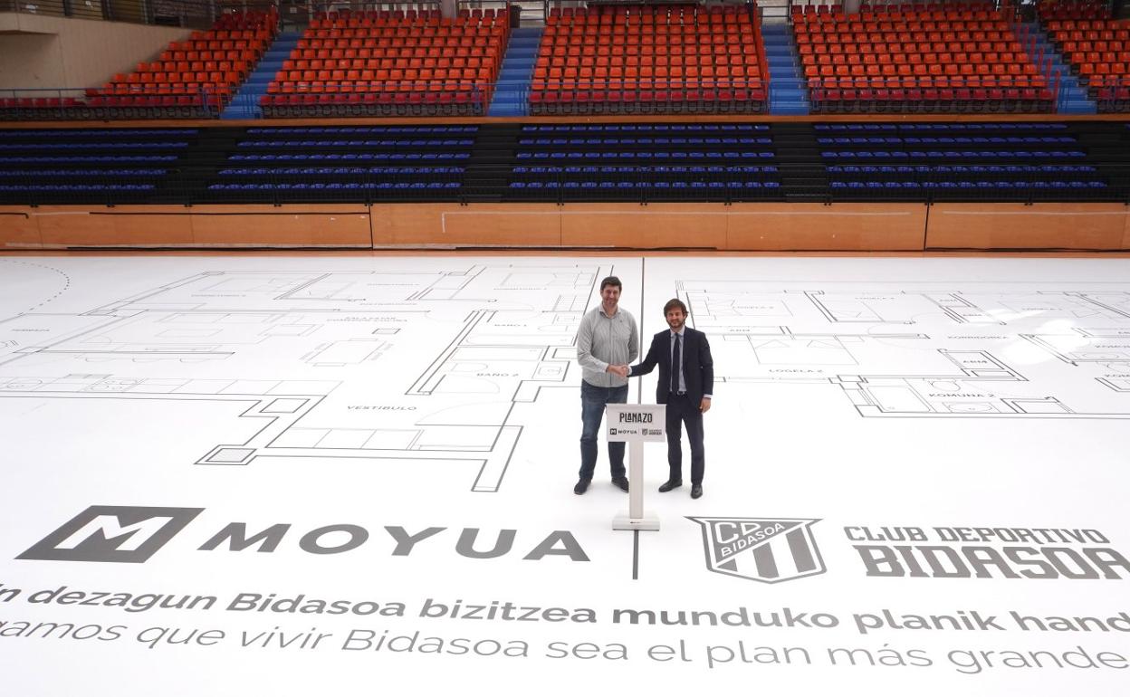 Aginagalde y Natxiondo, en la pista reconfigurada de Artaleku. 