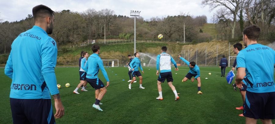 Fotos: Con las pilas bien cargadas para recibir al Osasuna