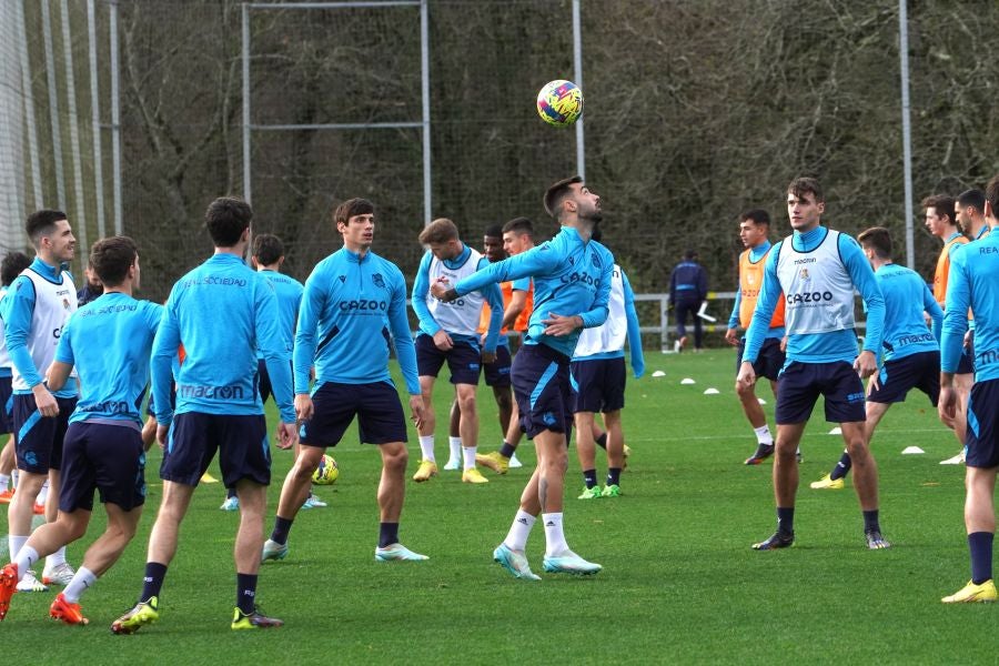 Fotos: Con las pilas bien cargadas para recibir al Osasuna