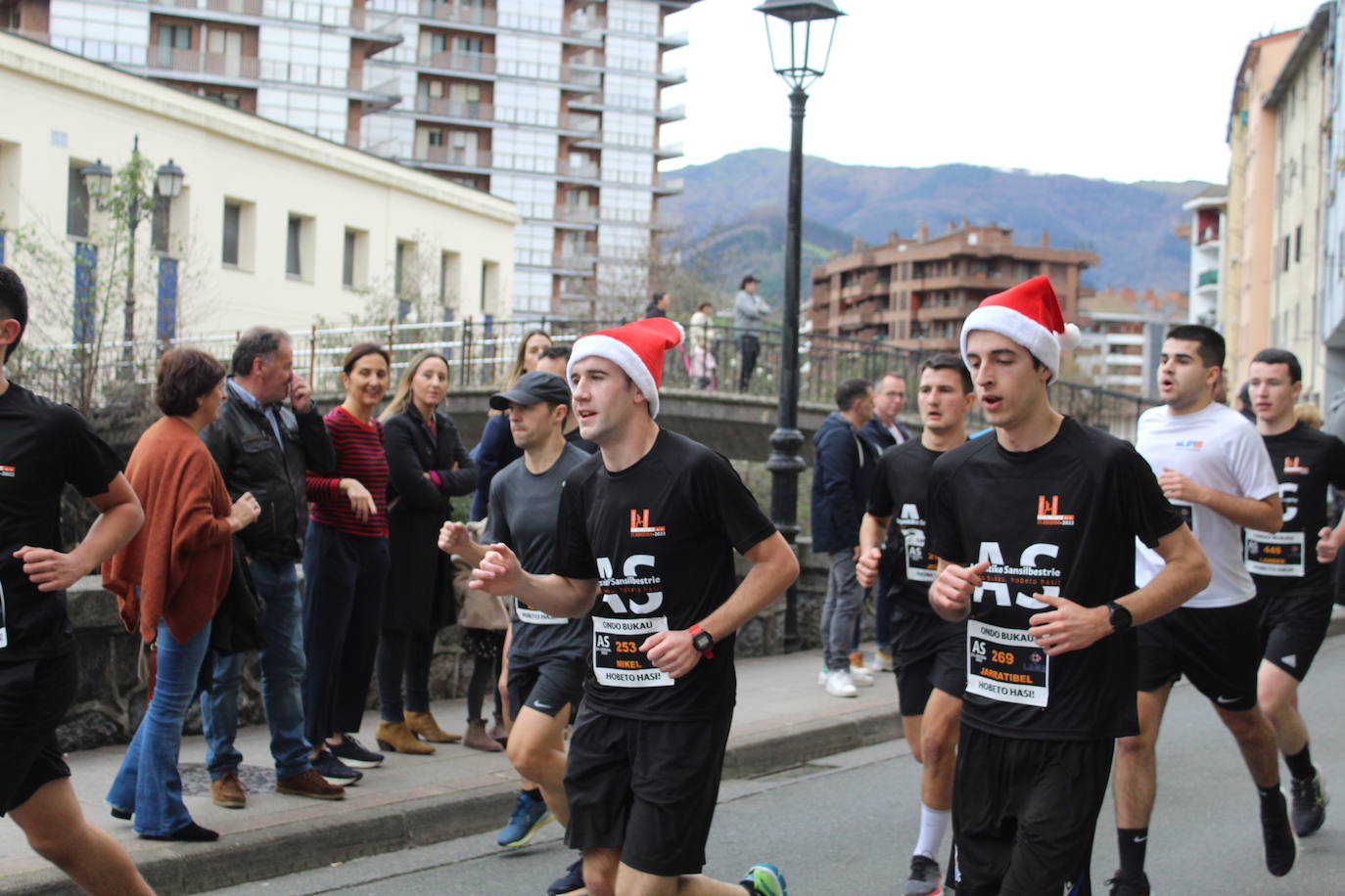Fotos: Aitor Mimenza y Jone Zabaleta ganan la Silvestre azpeitiarra