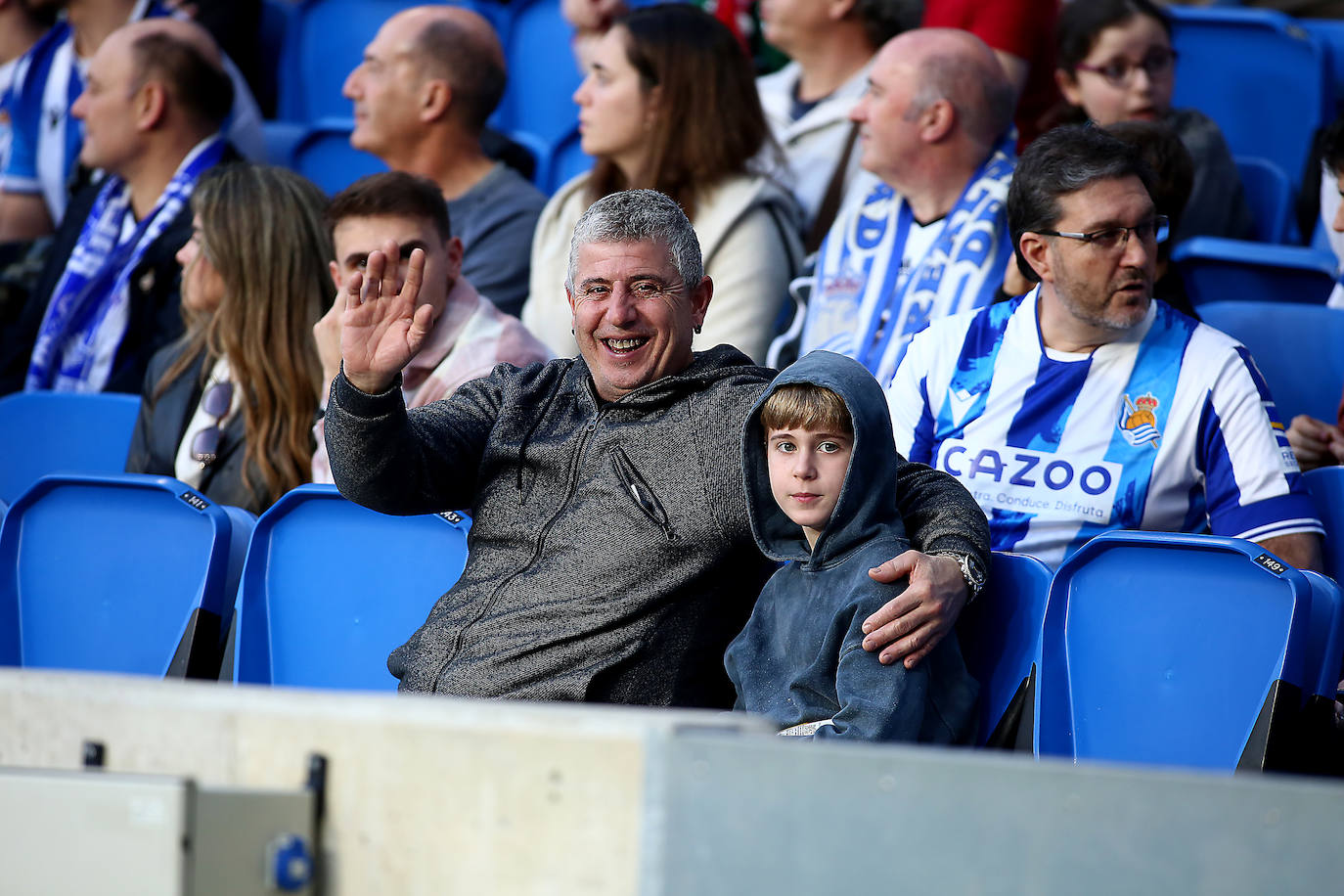 Fotos: Búscate en la grada