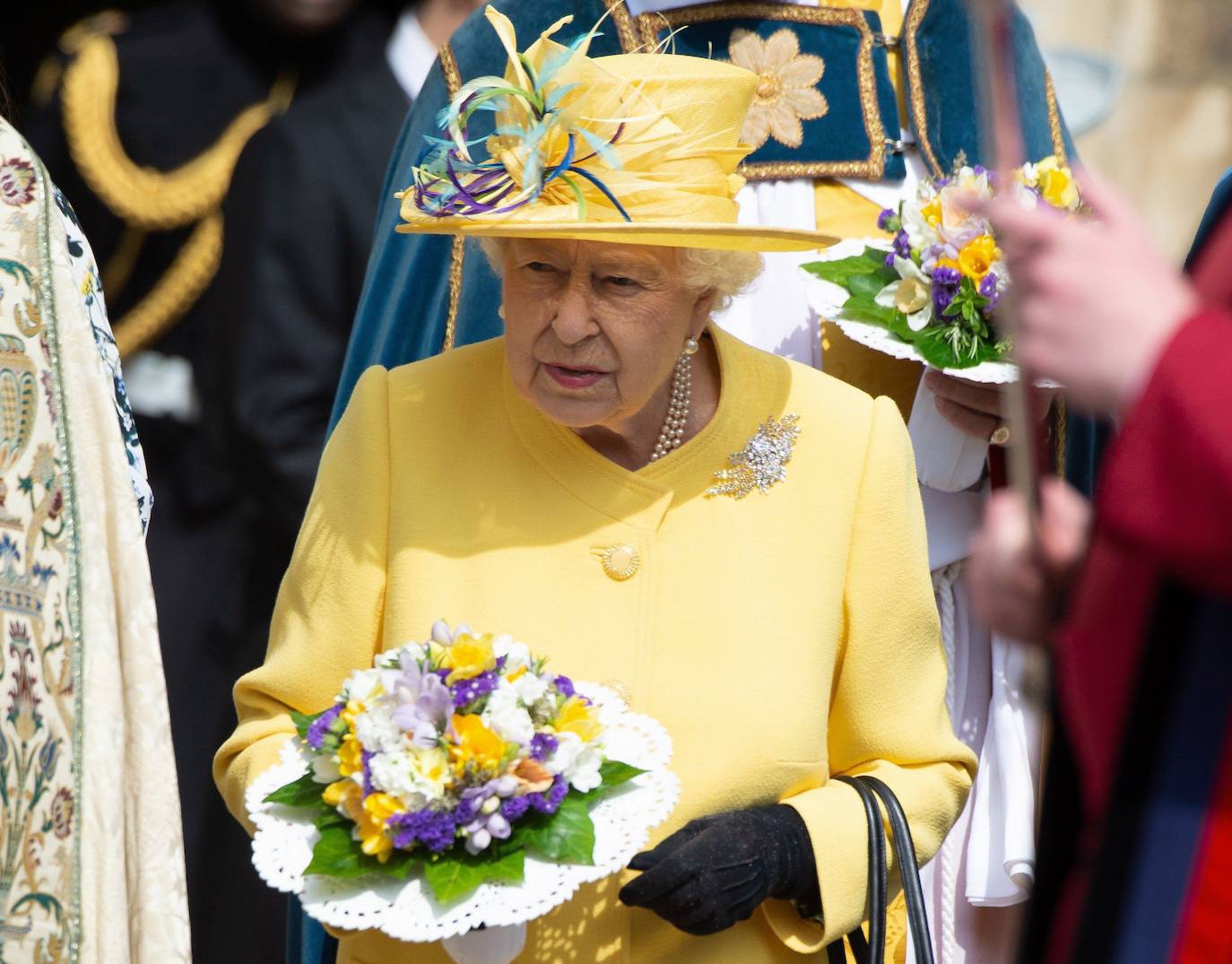 Isabel II, 96 años. Reina de Reino Unido y soberana de otros catorce Estados independientes.