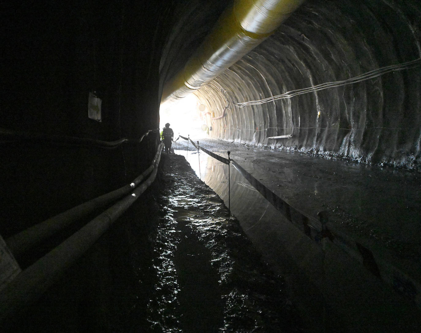 La variante ferroviaria se vislumbra al final del túnel