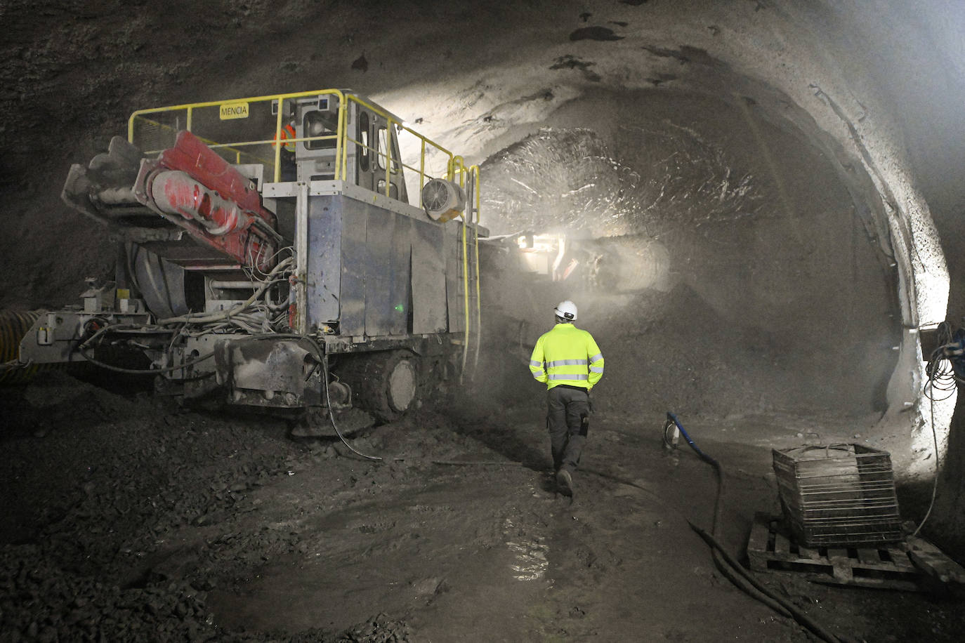 La variante ferroviaria se vislumbra al final del túnel