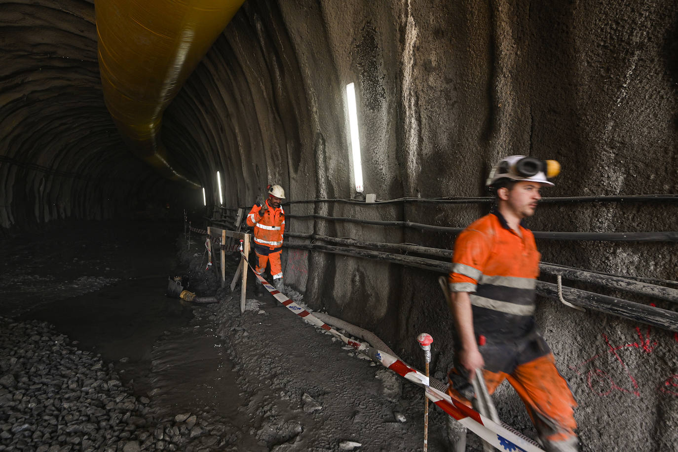 La variante ferroviaria se vislumbra al final del túnel