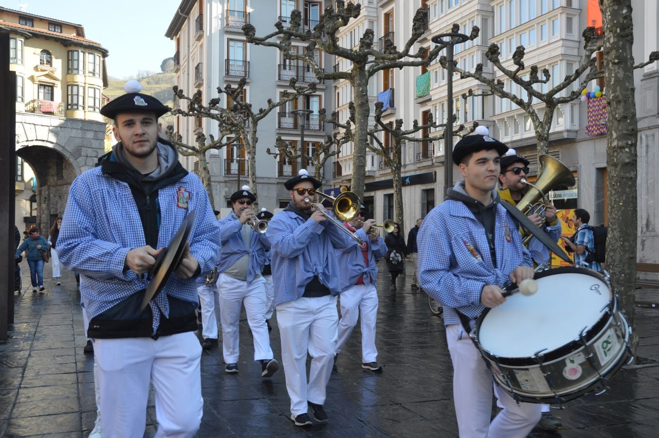 Colorido y soleado Sábado Regular en Tolosa