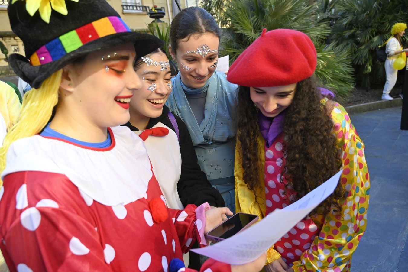 La Diosa Momo ordena diversión