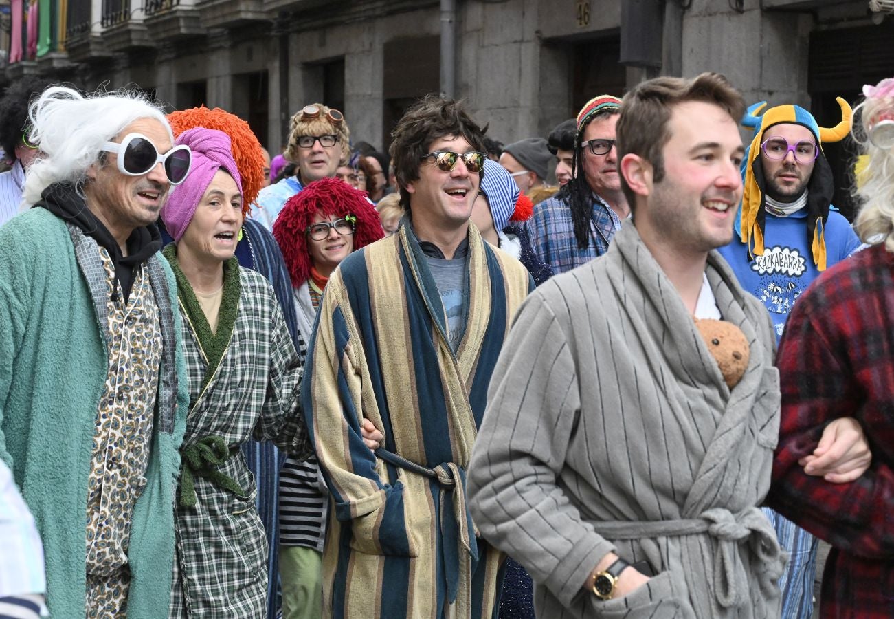 ¡Alegre Domingo de Carnaval!