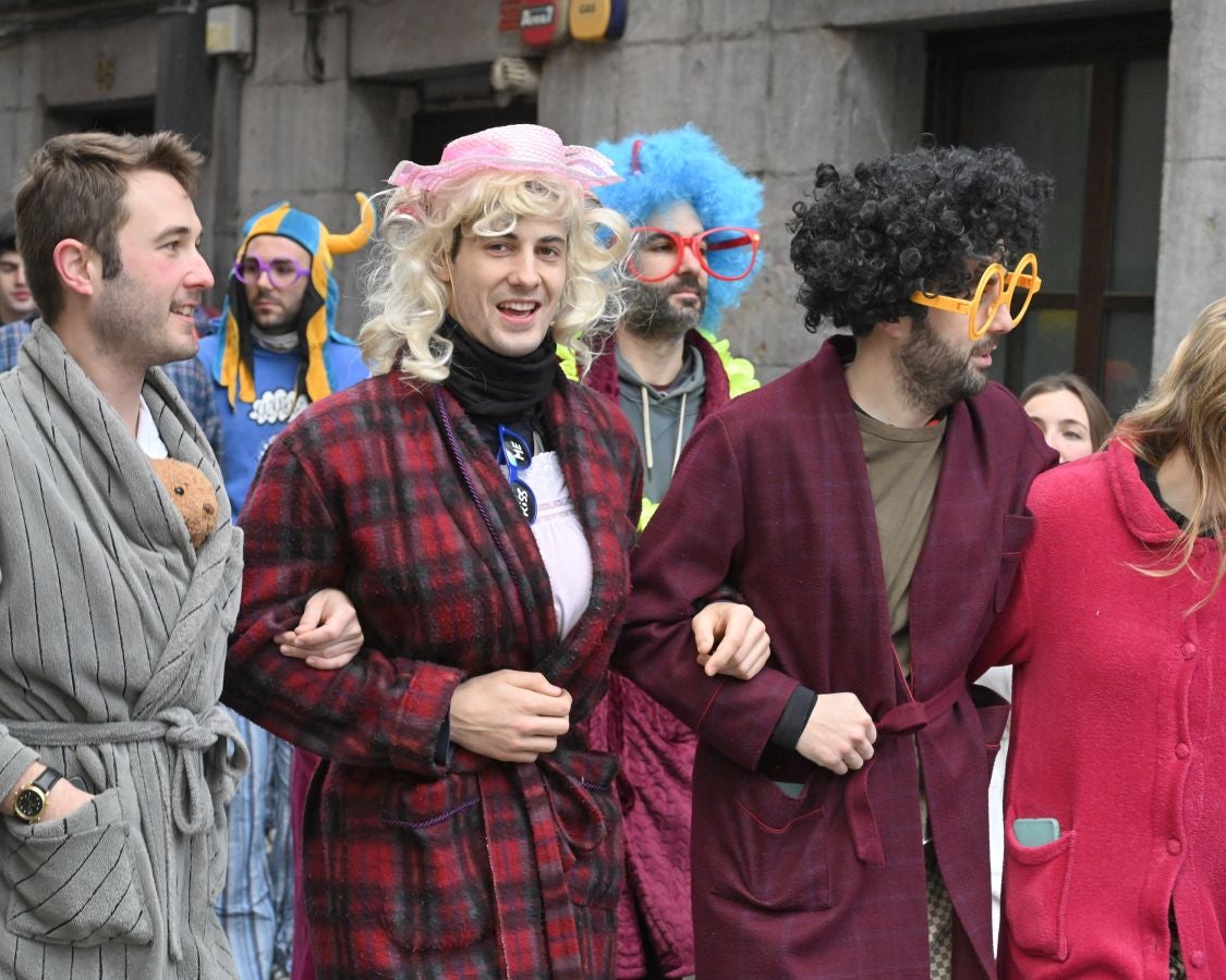 ¡Alegre Domingo de Carnaval!