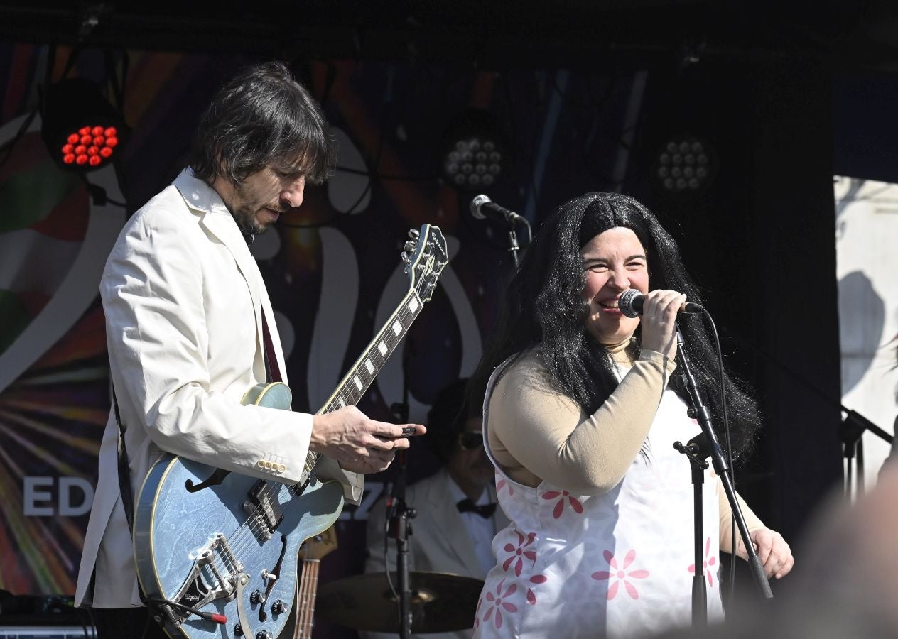 ¡Alegre Domingo de Carnaval!