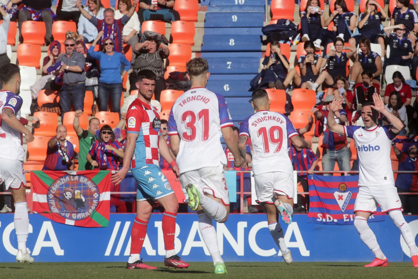 Lugo 0 - Eibar 2