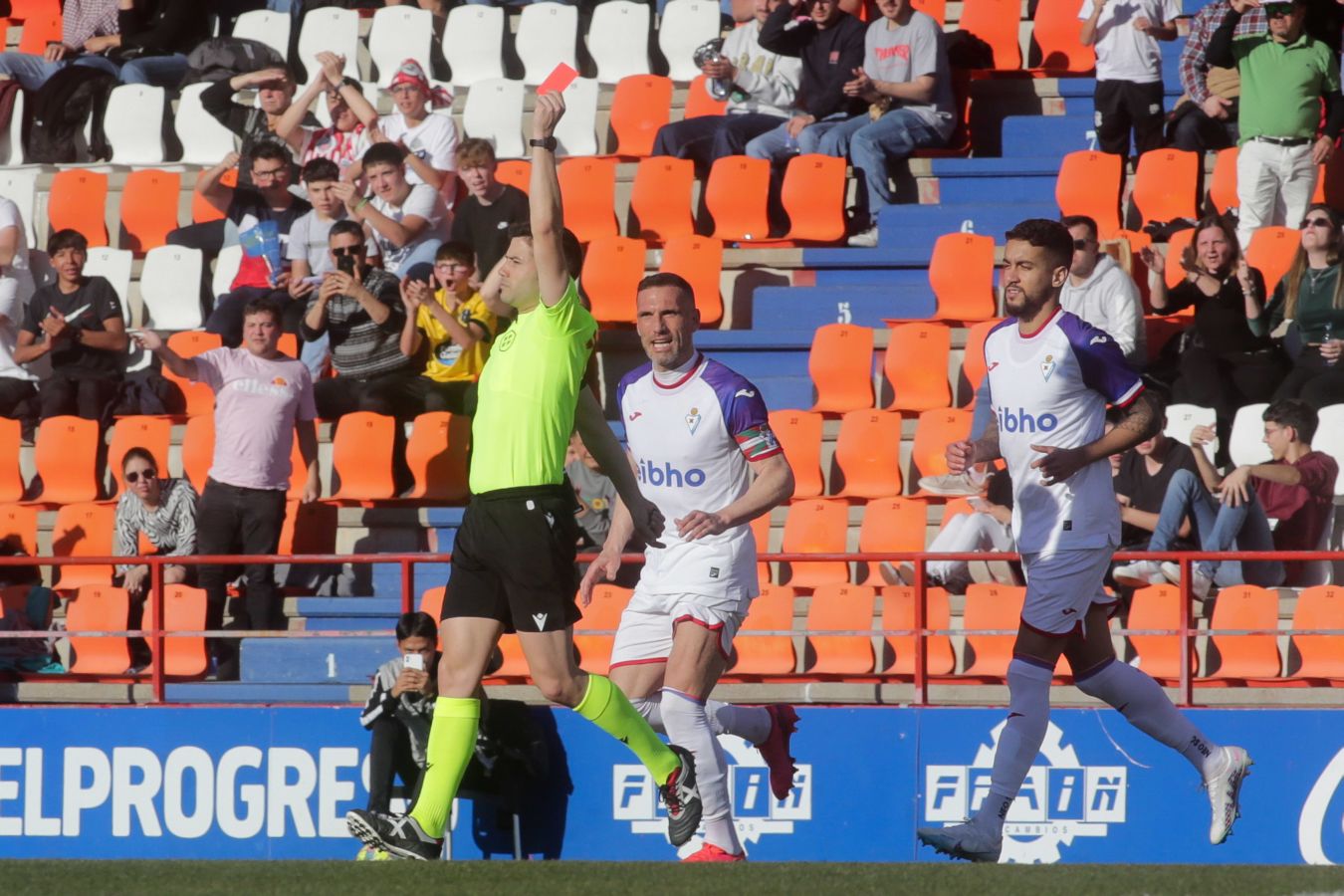 Lugo 0 - Eibar 2