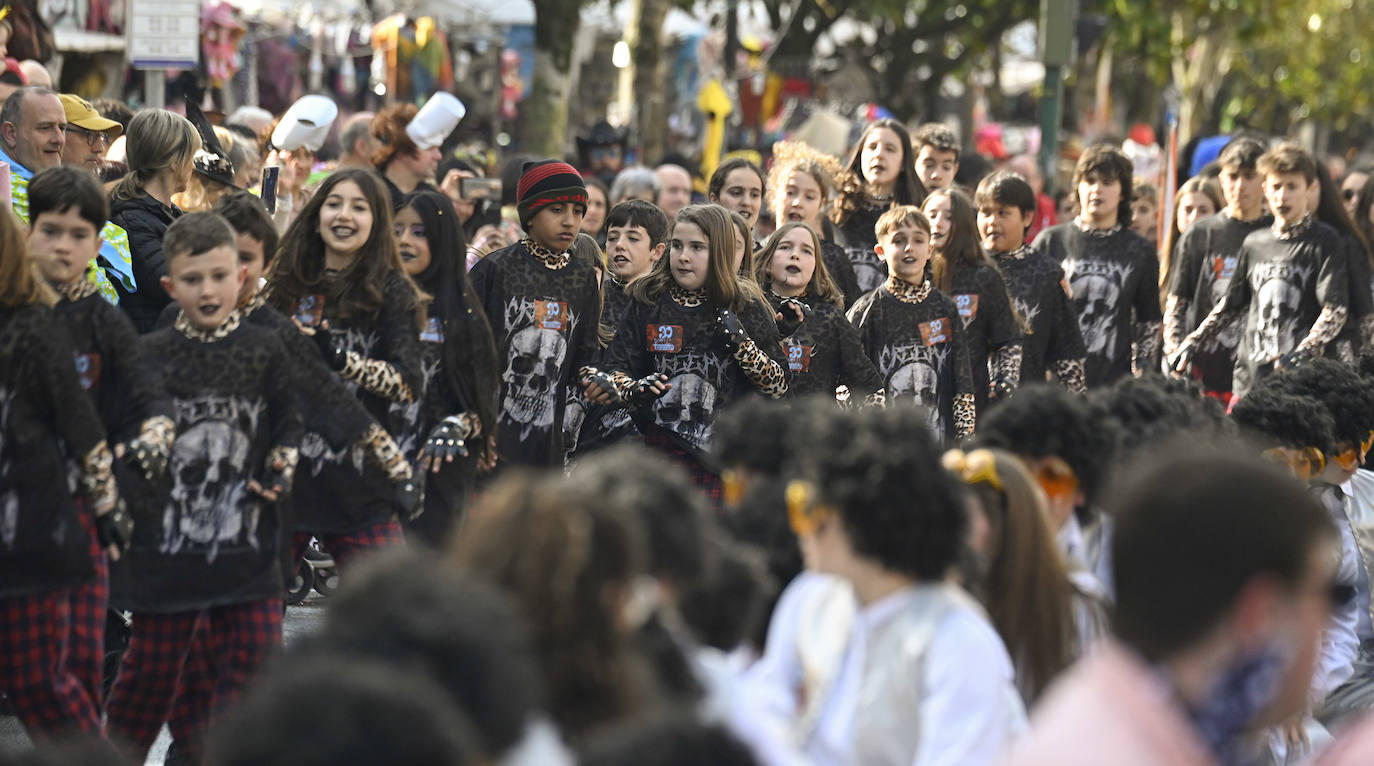 Astelenita llena Tolosa de diversión y color