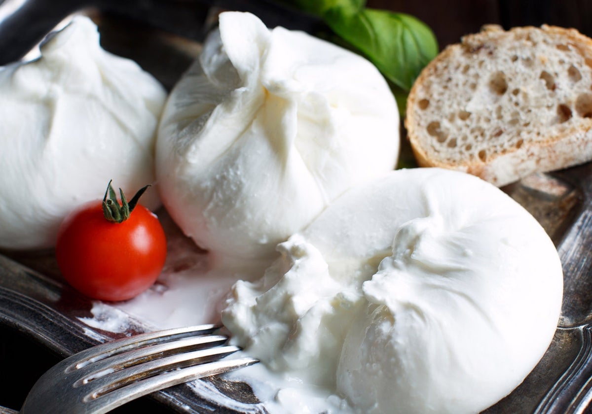 ¿Qué diferencias hay entre la burrata y la mozzarella?