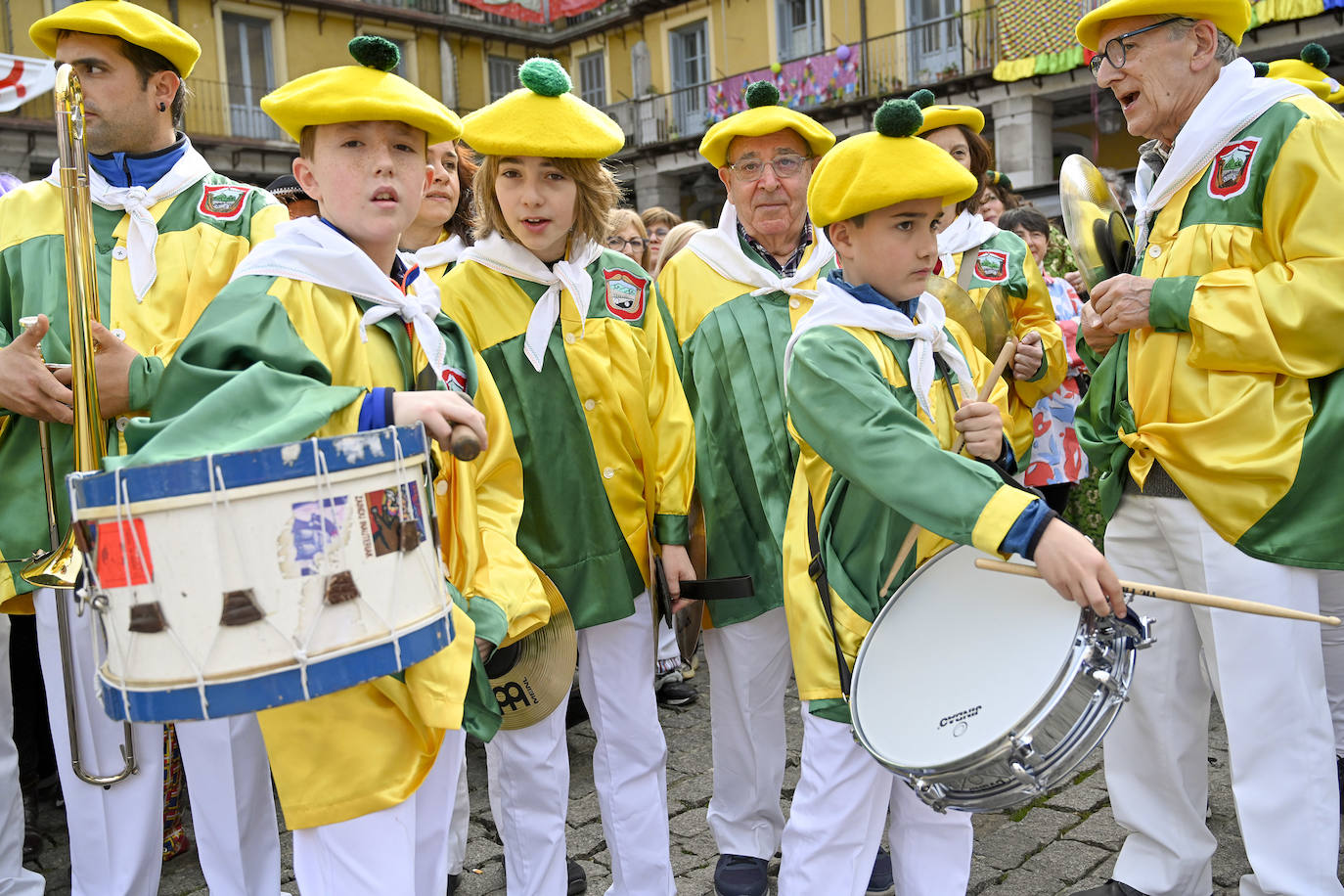 Asteartita pone el broche final a los carnavales de Tolosa