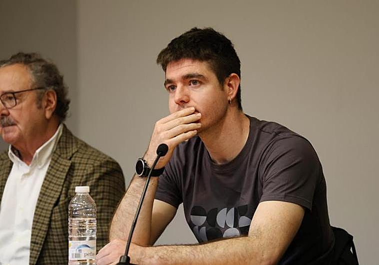 Iker Irribarria, este miércoles en la rueda de prensa de despedida