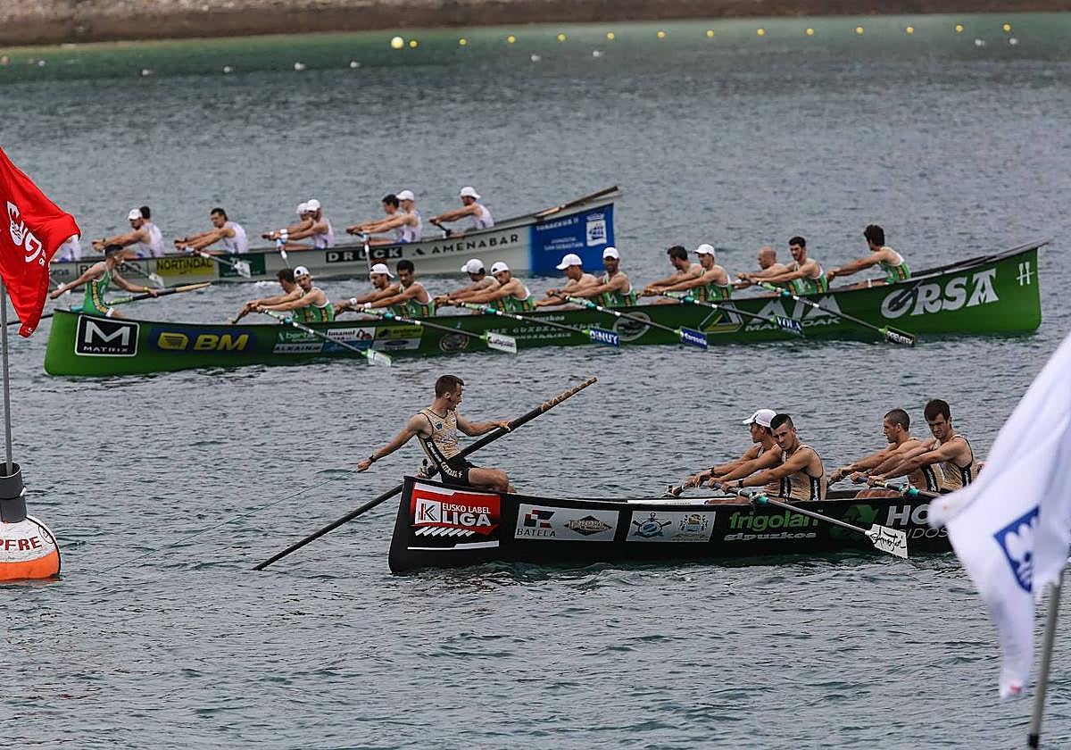 Getaria, Hondarribia y Donostiarra tomarán la salida en el Descenso de Hondarribia.