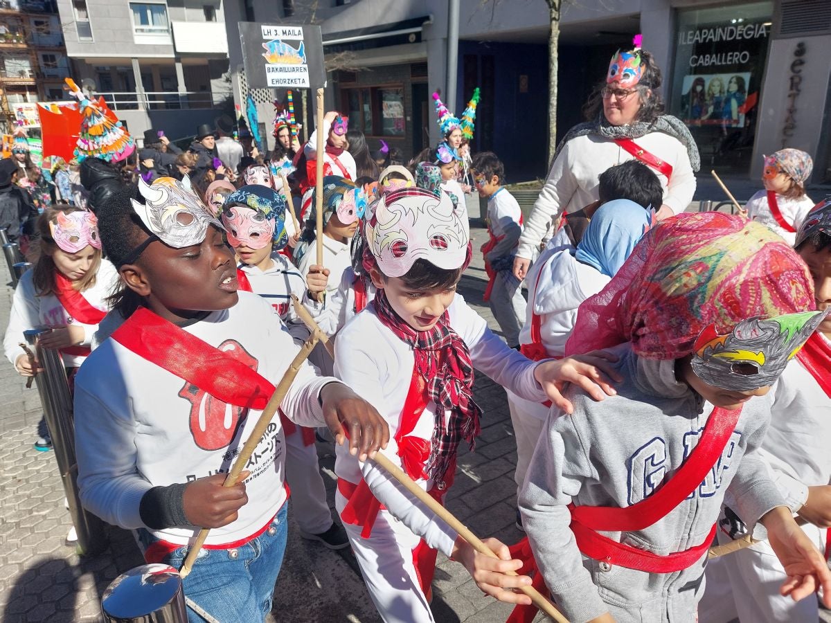 El Carnaval continúa en Trintxerpe