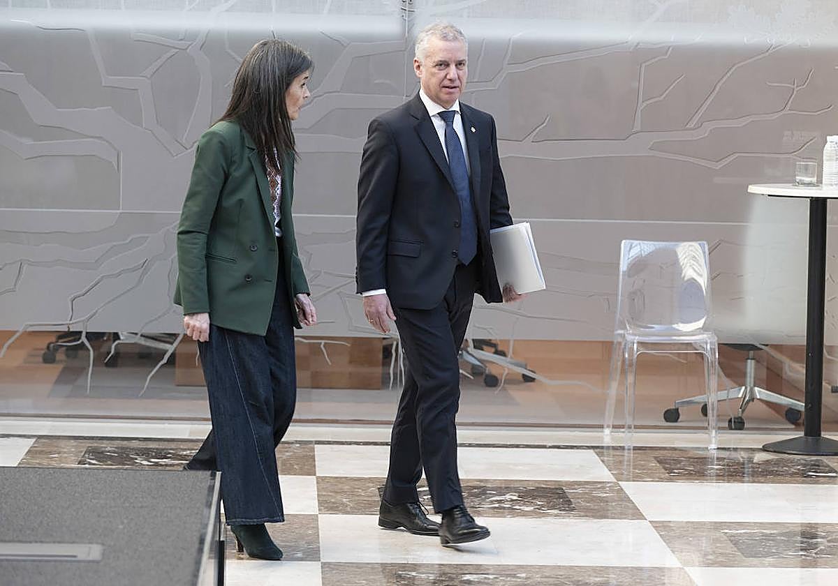 Urkullu muestra su solidaridad con Ucrania y reclama a Putin un 'alto al fuego'