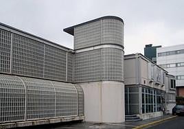 Imagen actual delalmacén de la UFG, hoy Distribuidora Farmacéutica de Gipuzkoa, en el polígono de Igara.