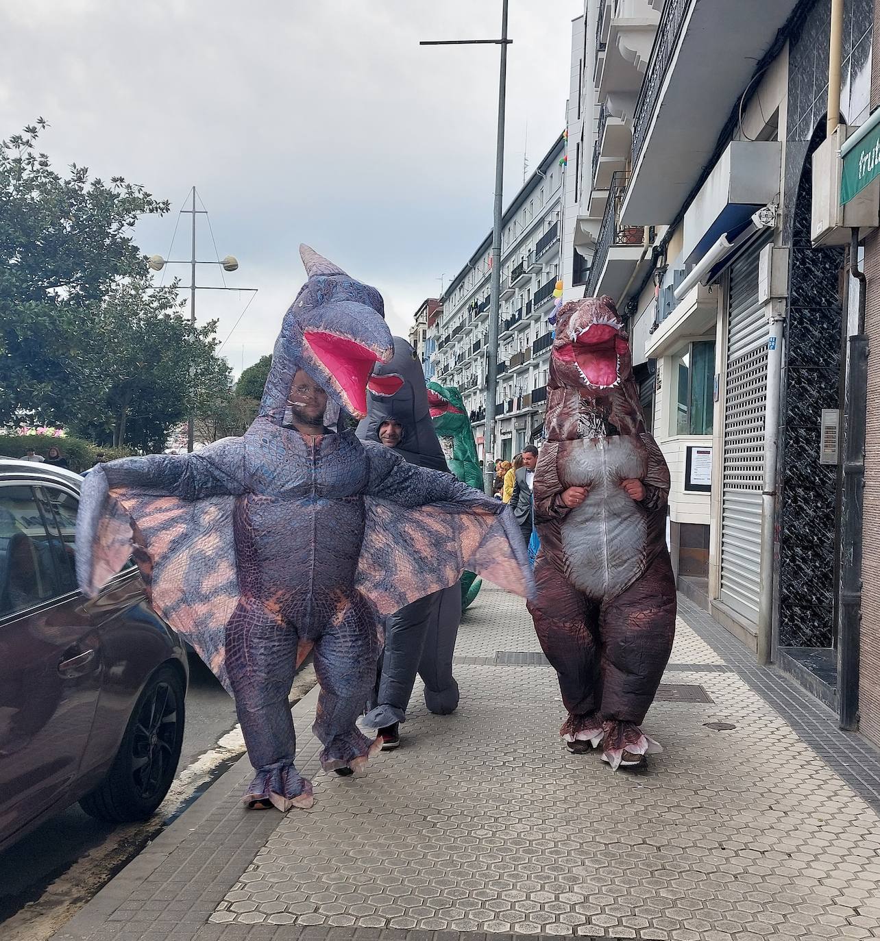 La magia del Carnaval alegra Trintxerpe