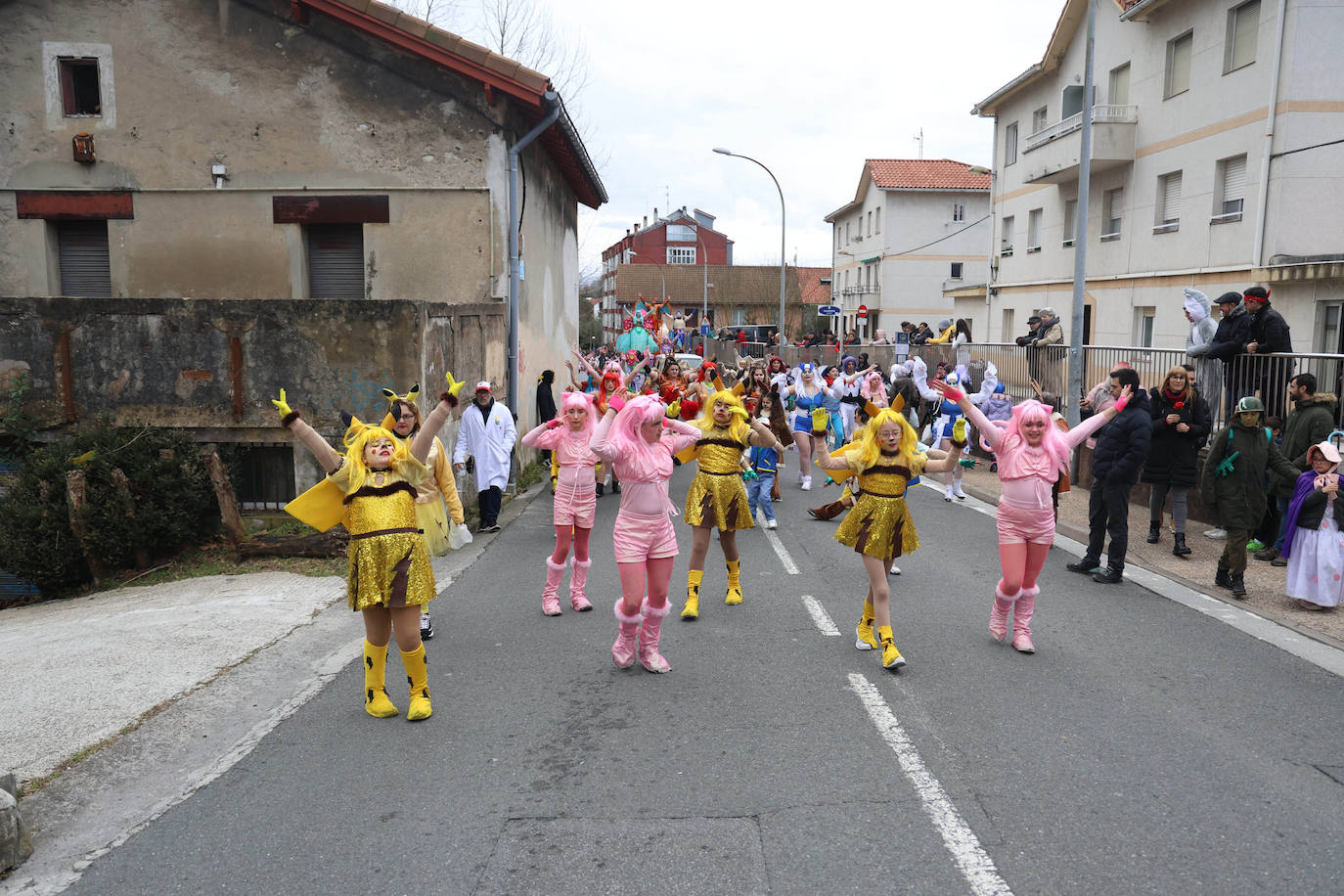 Domingo de Piñata en Altza