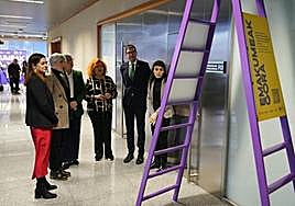 La directora de Emakunde muestra su «sorpresa» por la propuesta de Idoia Mendia de declarar festivo el 8M