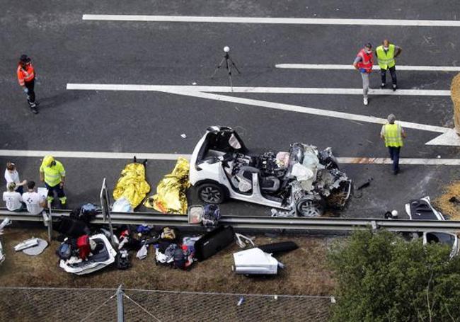 Imagen del accidente de septiembre de 2021 en el que fallecieron tres jóvenes holandeses.