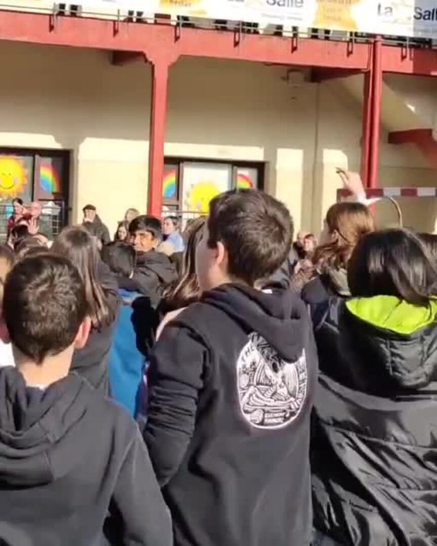 Batu zaitez! Hobe Elkarrekin!