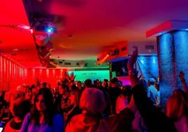 Aspecto que lucía la discoteca Friends en el primer tardeo de 2023, celebrado antes de Carnavales.