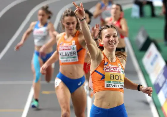 La neerlandesa Femke Bol gana con claridad la final de los 400 metros, aunque esta vez sin récord.