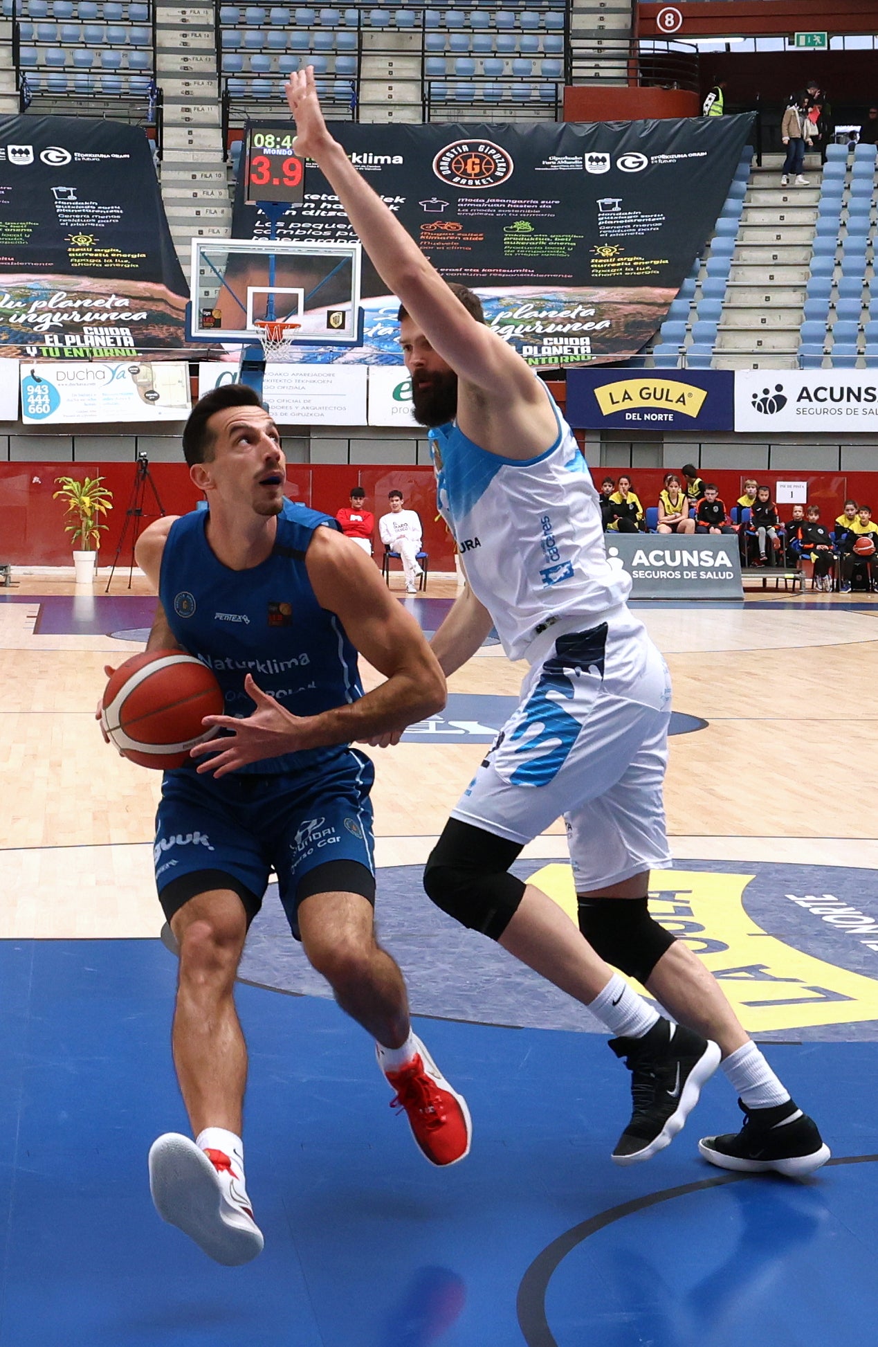 El Guuk GBC, enrachado