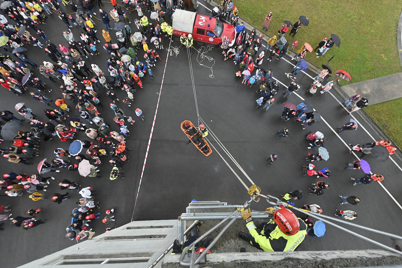 Las mejores imágenes de la jornada de puertas abiertas en el parque de bomberos