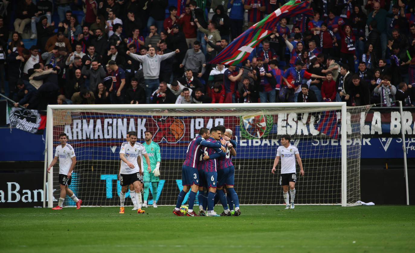 Las mejores imágenes del Eibar-Burgos