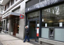 Sucursal de Kutxabank en la avenida Madrid de San Sebastián.