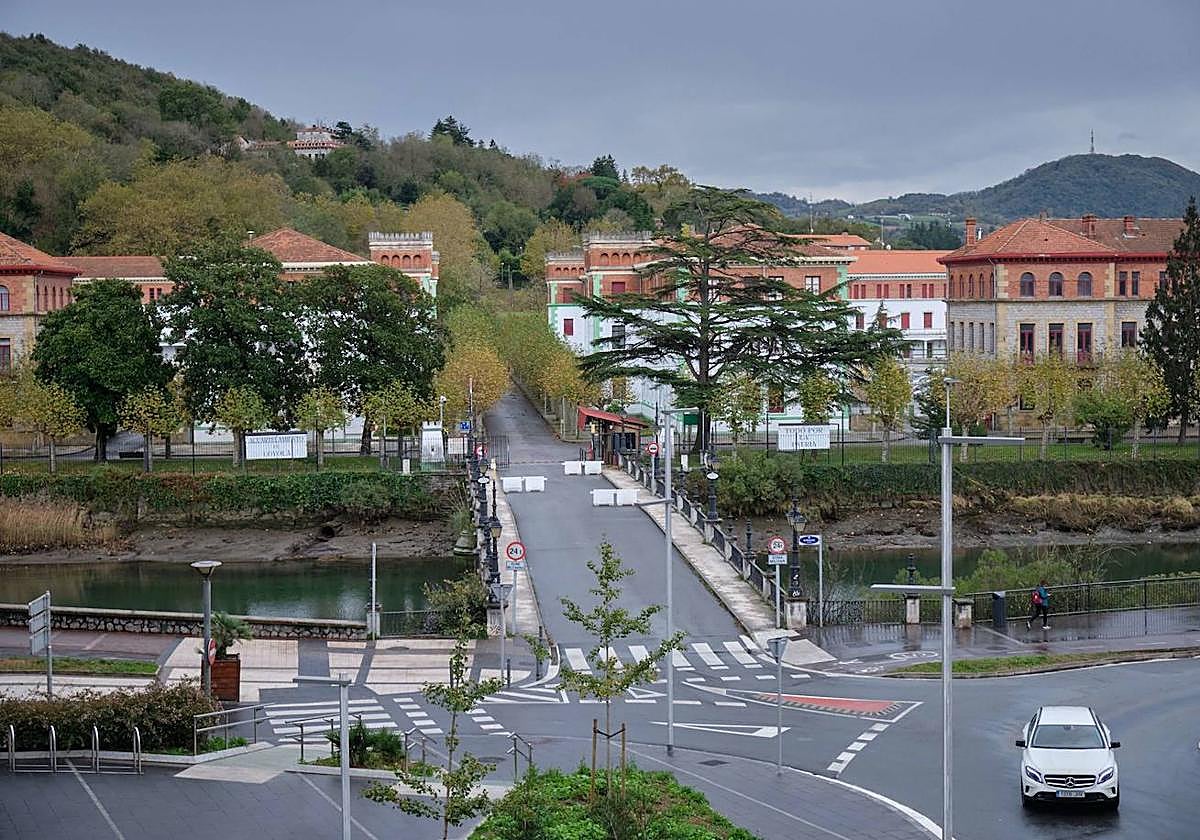 Cuarteles de Loiola, cuya adquisición se empezará a pagar con parte del superávit del pasado ejercicio.