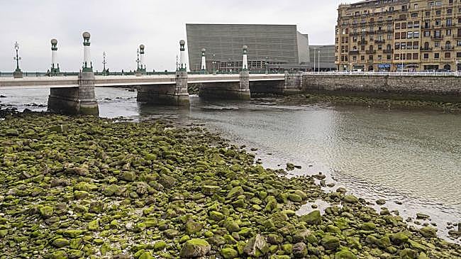 Imagen antes - Bajamar y Pleamar junto al Kursaal.