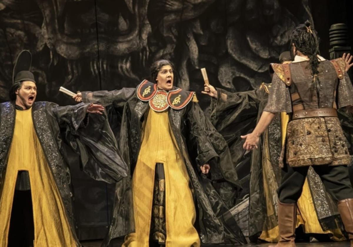 Representación en directo de la obra 'Turandot'.