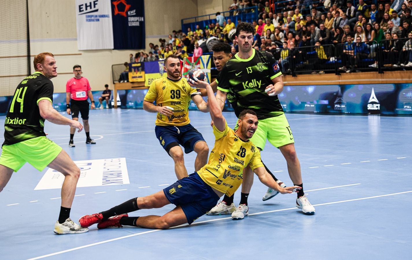 El Bidasoa Irun se impone al Sporting de Portugal