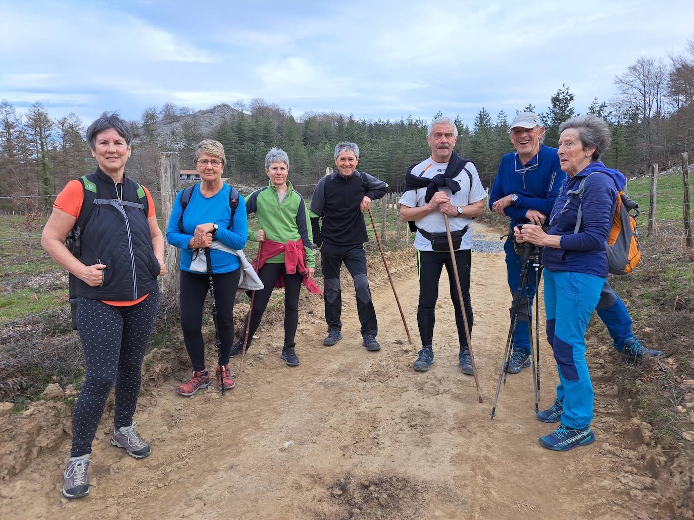 Aitzorrotz, una mole sobre el Alto Deba