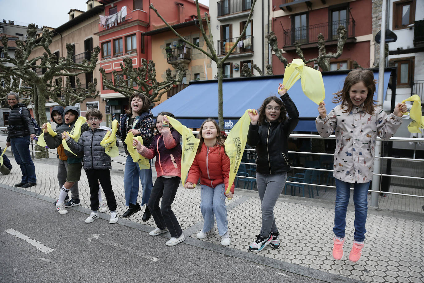 Errenteria eta Donostia batu ditu giza kateak
