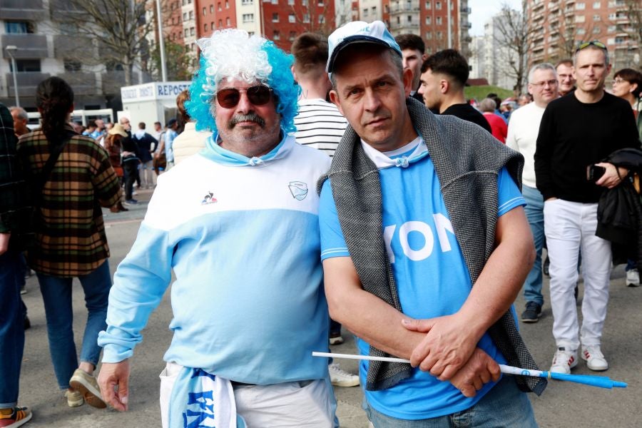 Ambiente de gala en la previa al Aviron Bayonnais - Pau