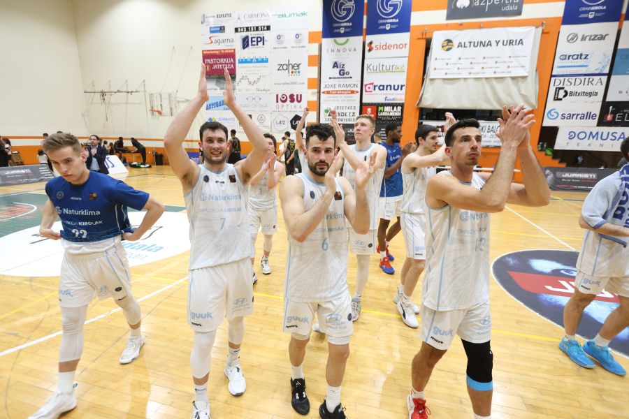 El Guuk Gipuzkoa se lleva el derbi del basket guipuzcoano