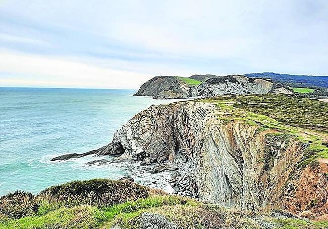 Acantilados del Flysch de Bizkaia.