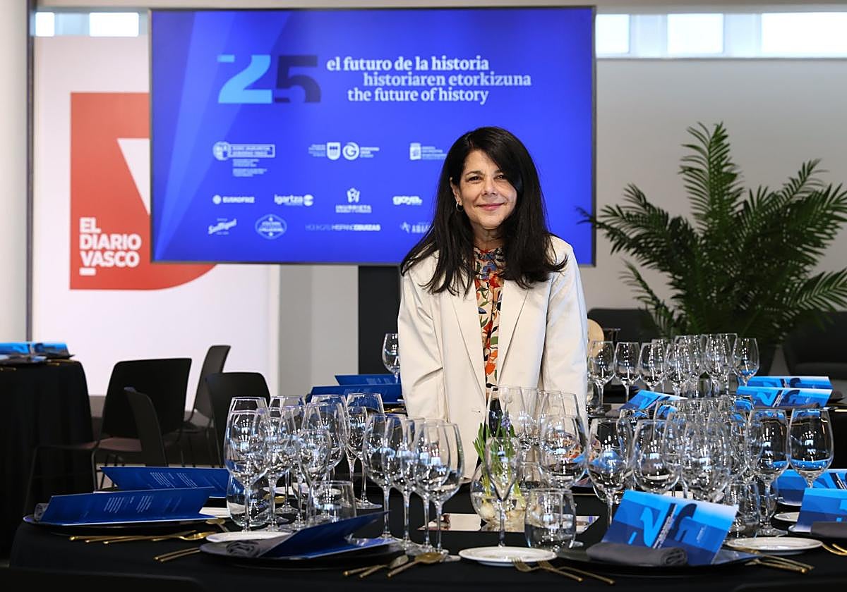 Lisa Abend, antes de la conferencia que dio en DVGunea por el 25 aniversario de Gastronomika.