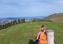 Las vistas desde el punto geodésico de Oindo, espectaculares. La Concha al fondo. Adarra, en primera línea.