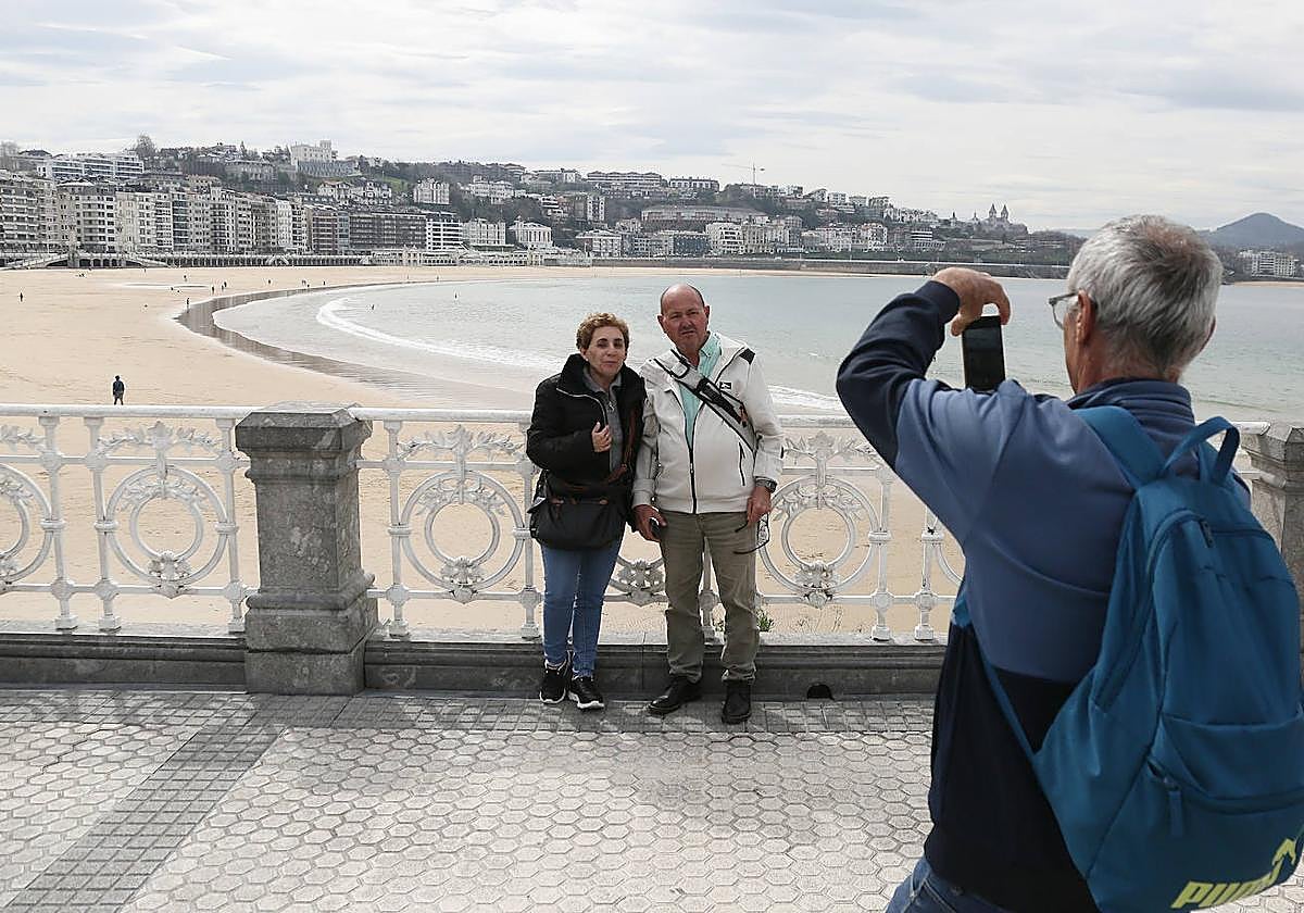 Urbanismo ha clausurado diez pisos turísticos irregulares desde enero