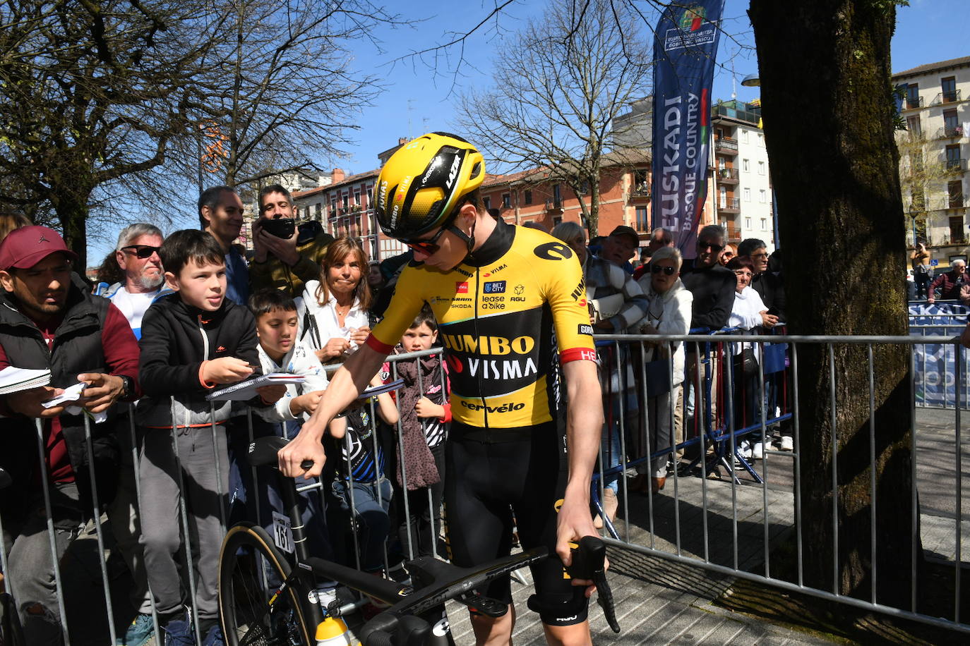 Las mejores imágenes de la tercera etapa de la Itzulia